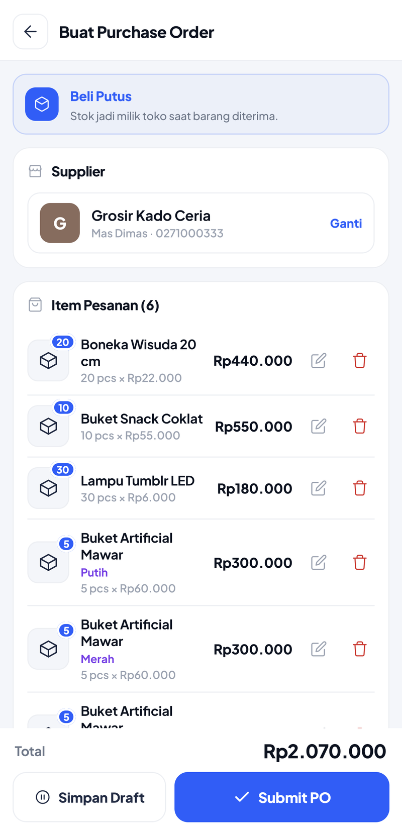 Form PO berisi 6 item dari Grosir Kado Ceria: Boneka Wisuda 20 × Rp22.000, Buket Snack Coklat 10 × Rp55.000, Lampu Tumblr LED 30 × Rp6.000, dan Buket Artificial Mawar Putih, Merah, Pink masing-masing 5 × Rp60.000, Total Rp2.070.000