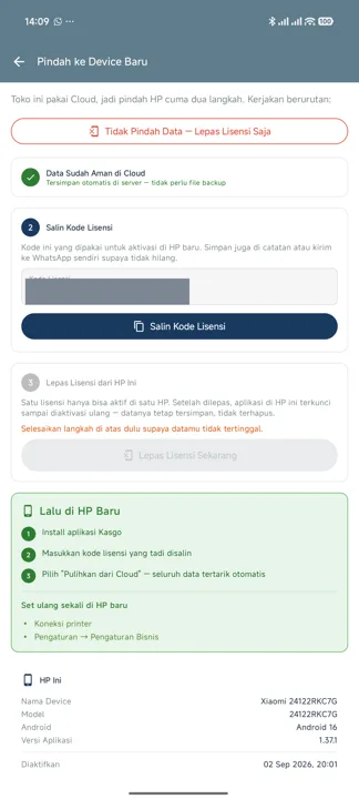 Halaman Pindah ke Device Baru pada toko ber-Cloud: keterangan Data Sudah Aman di Cloud, langkah Salin Kode Lisensi, langkah Lepas Lisensi dari HP Ini yang masih terkunci, kartu hijau Lalu di HP Baru, dan kartu HP Ini
